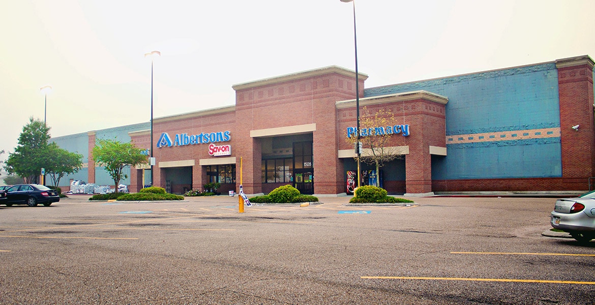 Albertson's Bakery - 2950 College Dr  - BTRUSTOR-0