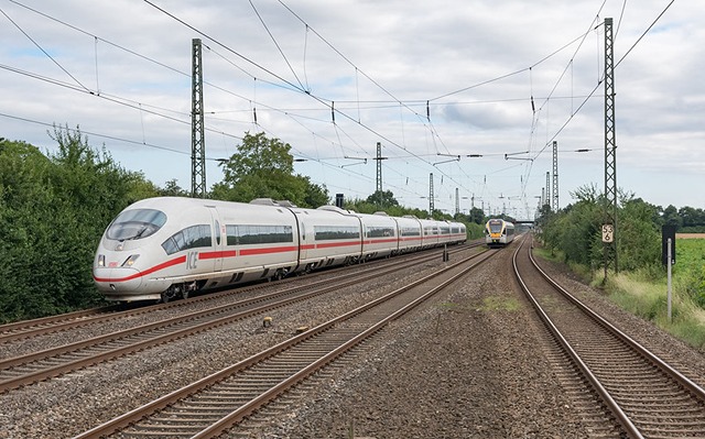 Duisburg-Rahm -{"city":"Duisburg","country":"DE","postal":"47269","state":"NW","street1":"Grüner Weg 12"} - DEDSGDEDBN11-0