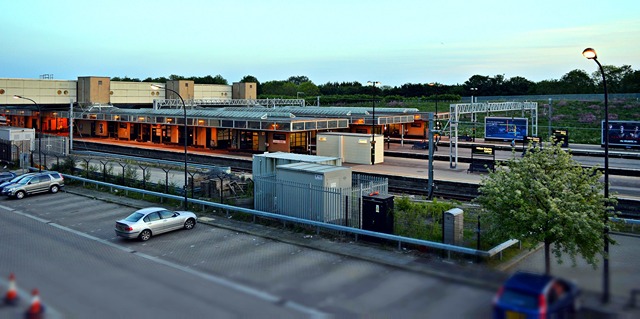 Milton Keynes Central -{"city":"Milton Keynes","country":"GB","postal":"MK9 1LA","state":"MIK","street1":"302 Eldergate"} - GBAAFGBREZ-0