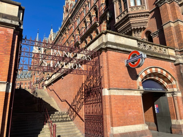 St. Pancras International - GBLNNDEDBN5-0