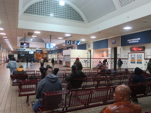 Bus Terminal - 2910 N Blvd - RICGLI-0