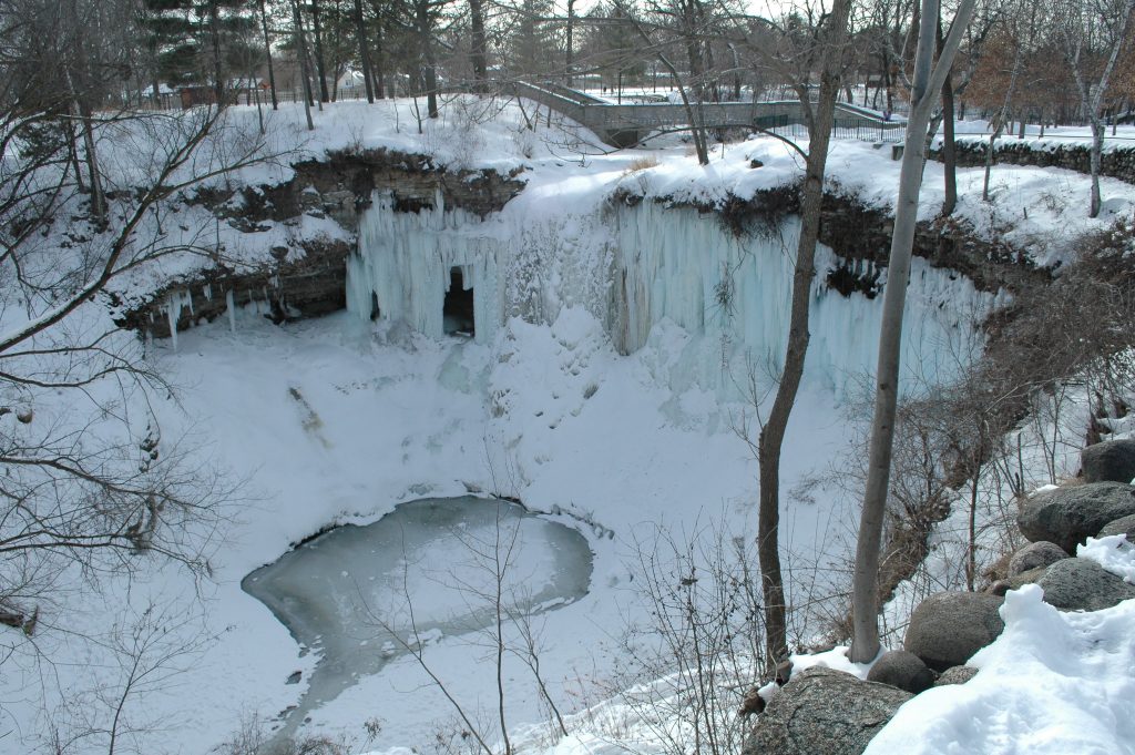 Photo of Lake Minnehaha during winter.