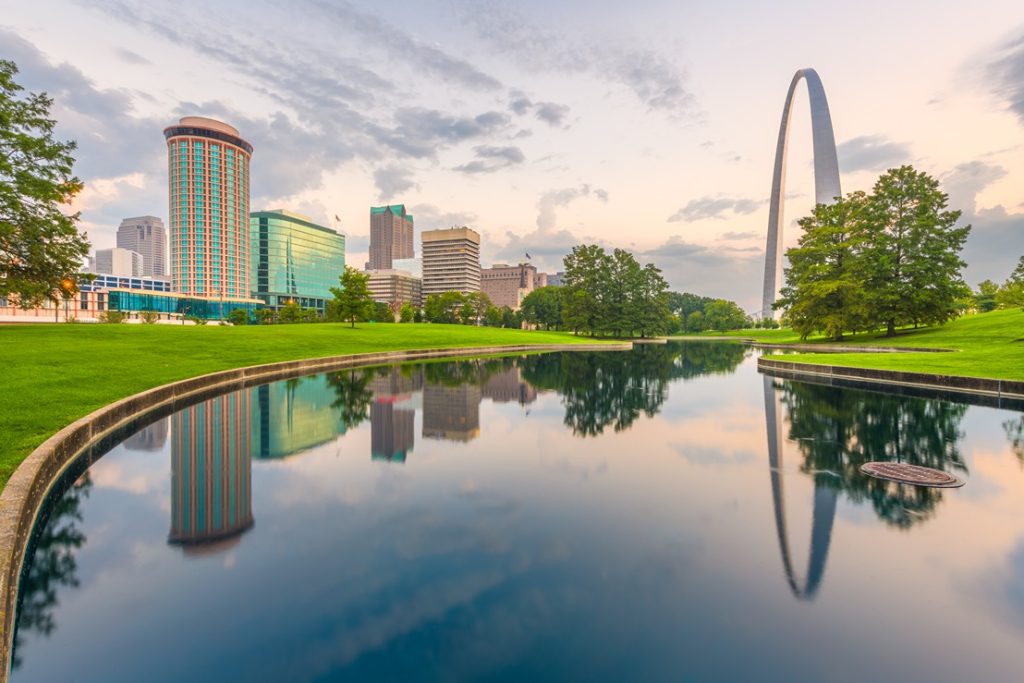 Take a cheap bus to St Louis this spring