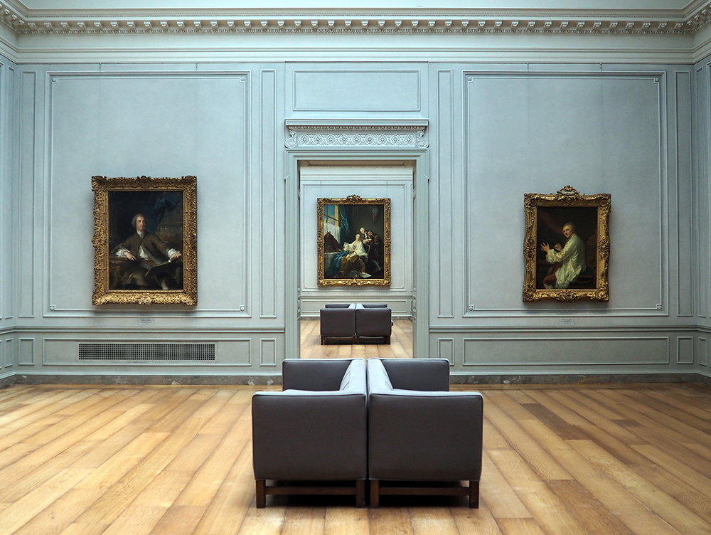 Photo inside of the United States National Gallery.