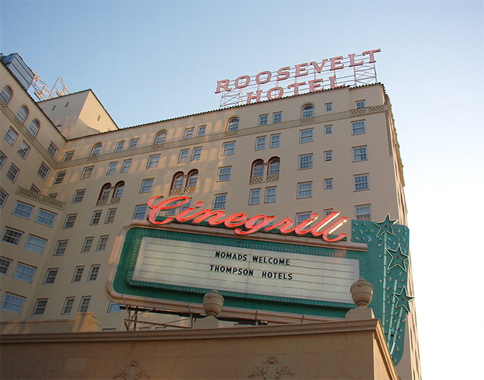 Photo by Celeste Lindell (edited) / Flickr