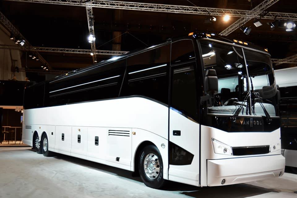 A BBBus vehicle offering cheap bus tickets to New York City on Wanderu