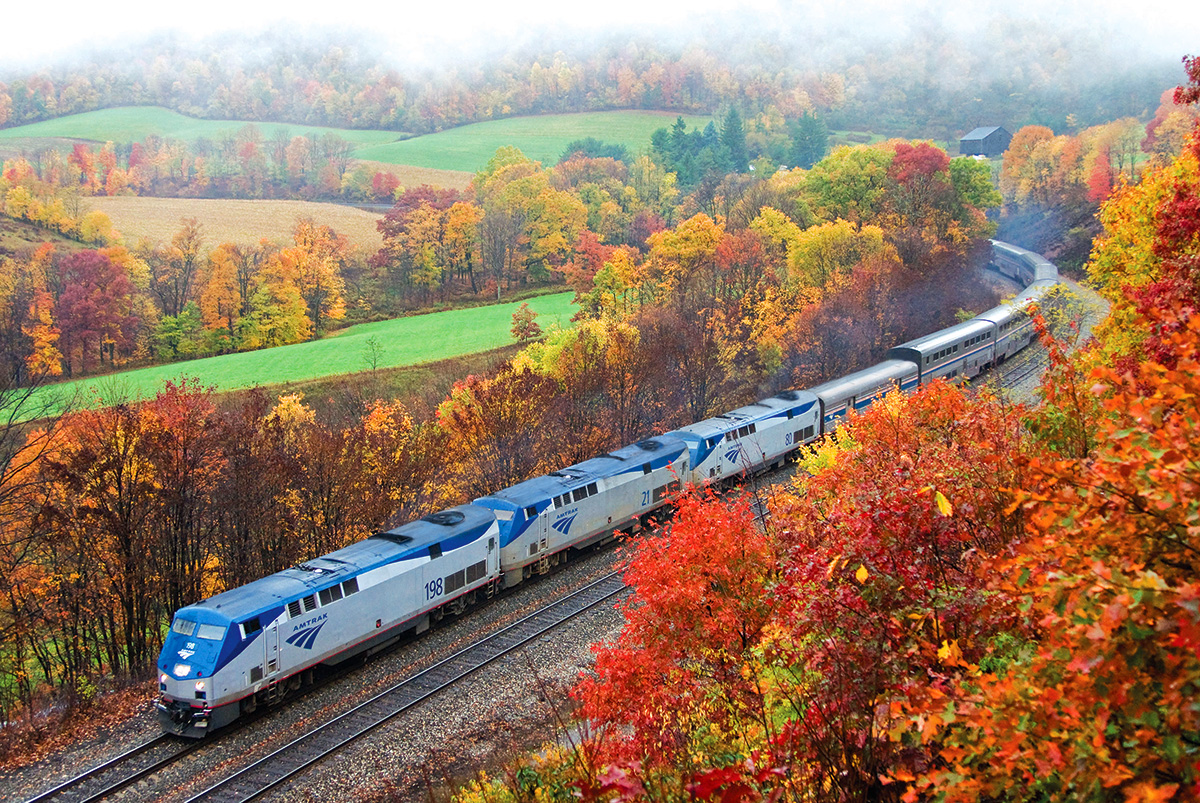 Amtrak fall foliage train routes