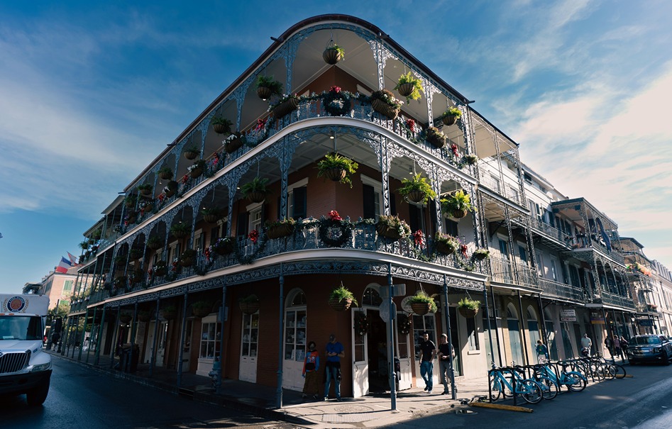 A building in New Orlean's French Quarter