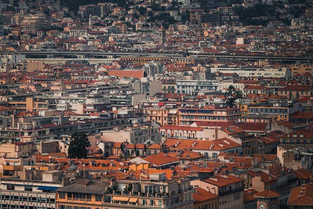 Photo of a view over the French city of Marseille.